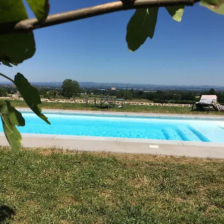 Saint-andré-d'apchon, 3 Pièces, 5 Personnes - Fr-1-496-143 *