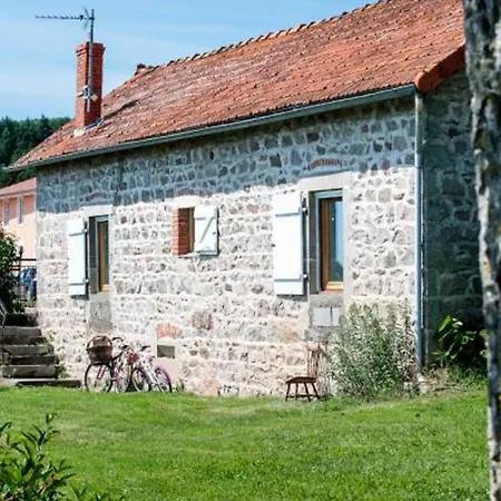 Confortable Avec Piscine Et Animaux Admis A - Fr-1-496-143 Saint-André-dʼApchon